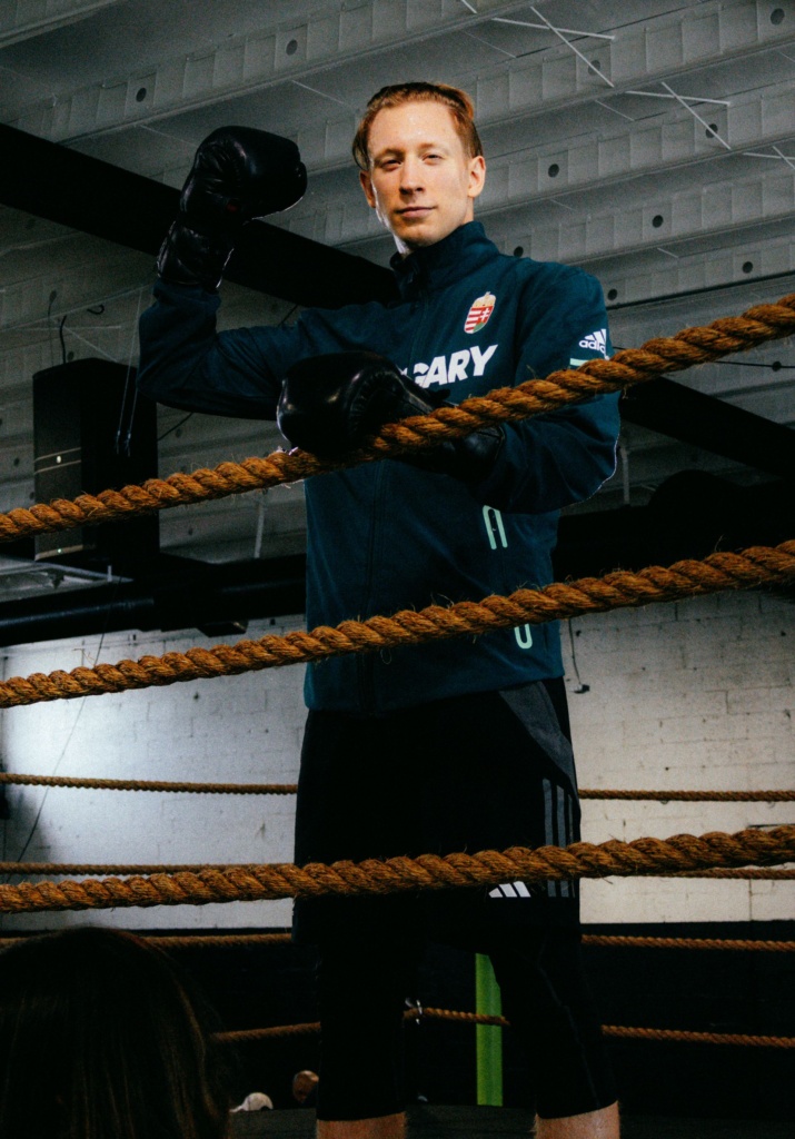 Szombaton debütál a kick-boxosból profi ökölvívóvá vált Veres Roland Amerikában