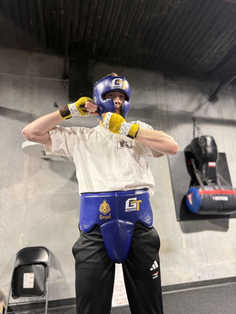 A debütálás után a berobbanás a célja a profi ökölvívásban Veres Rolandnak